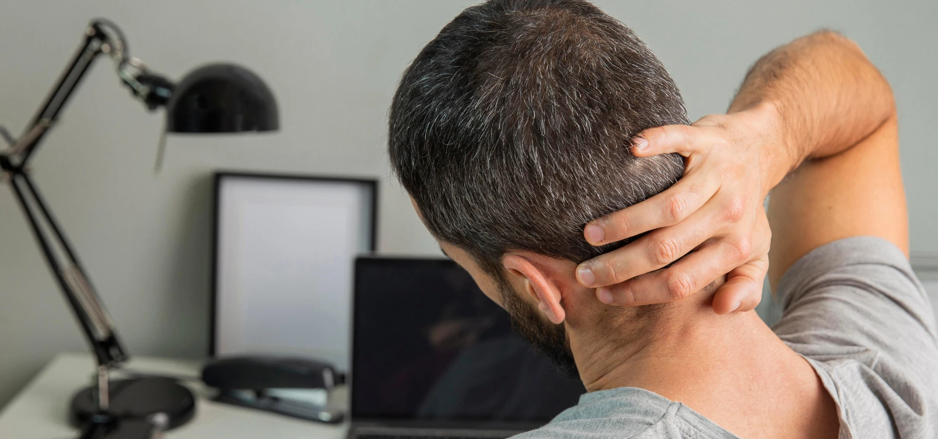 علائم تشخیص سردرد ناشی از آرتروز گردن